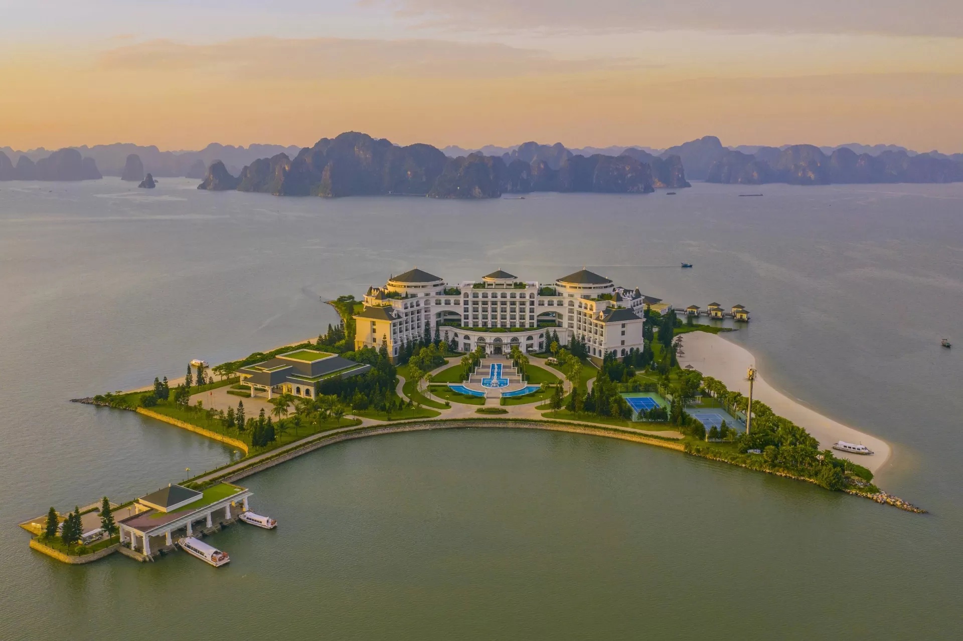 Vinpearl Resort & Spa Ha Long
